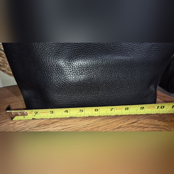 DOONEY & BOURKE BLACK LEATHER DILLEN II PREOWNED/USED Dooney & Bourke - Picture 5 of 5